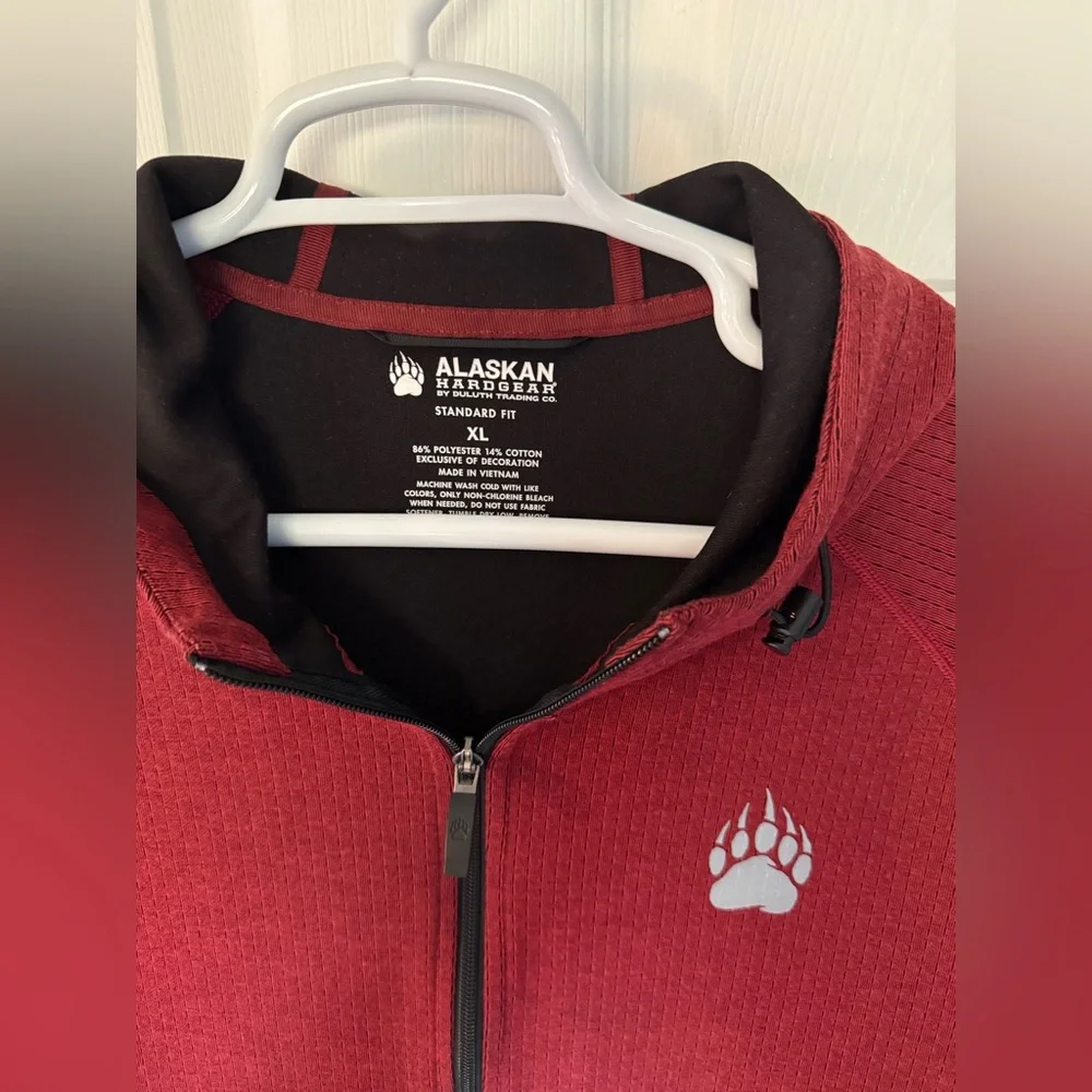 Men's Alaskan Hardgear by Duluth Burgundy Zip-Up Sweater XL - Picture 2 of 3